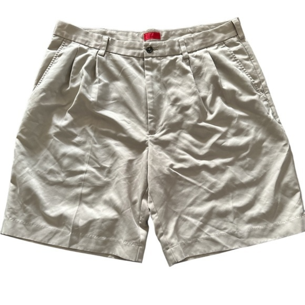Izod Men's Golf Shorts Size‎ 34 9" Ins Beige Pleated Front No Iron Wicking